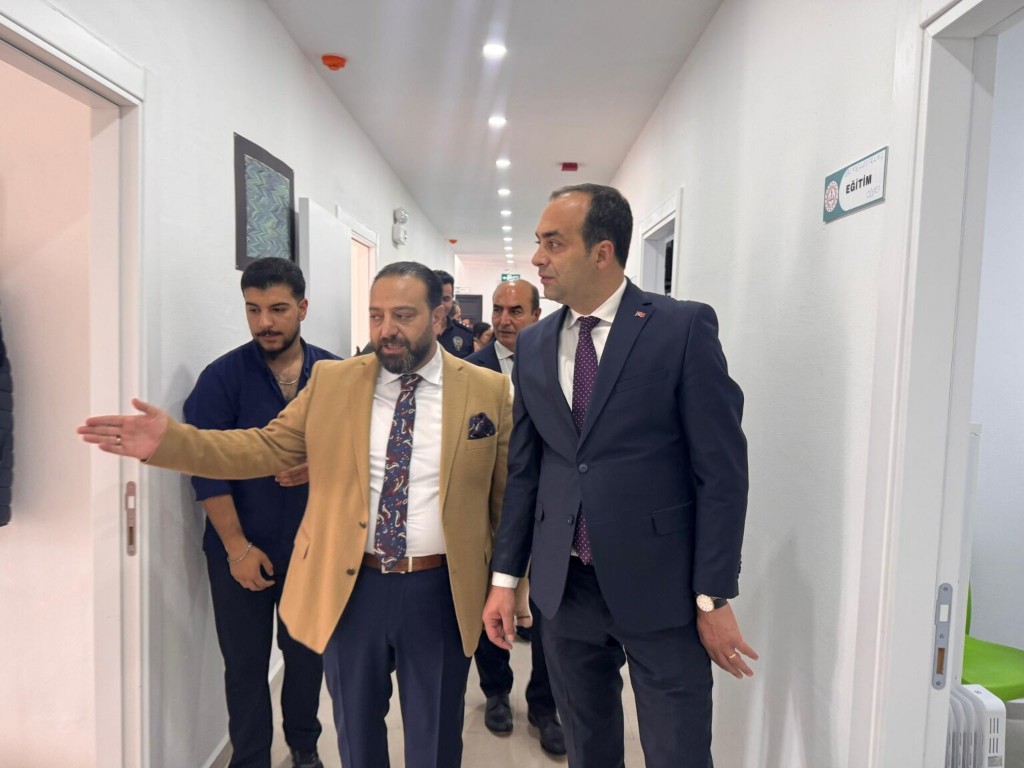 Kaymakam Murat Atıcı ile merkez koridoru turu